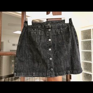 black skirt